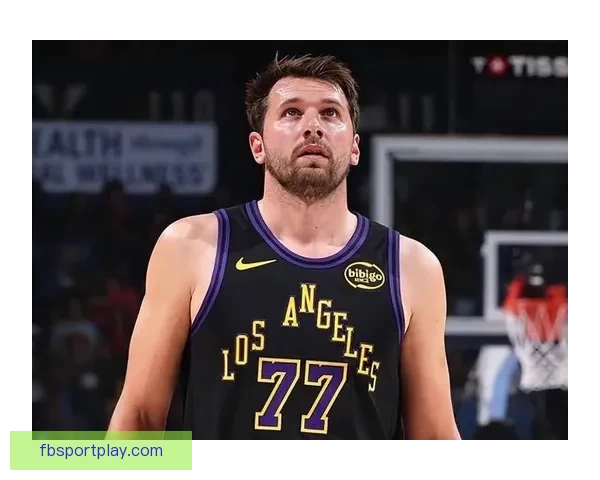 东契奇疯狂三月数据惊人能否压倒文班亚历山大荣膺月最佳